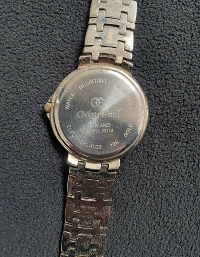 Man's watch