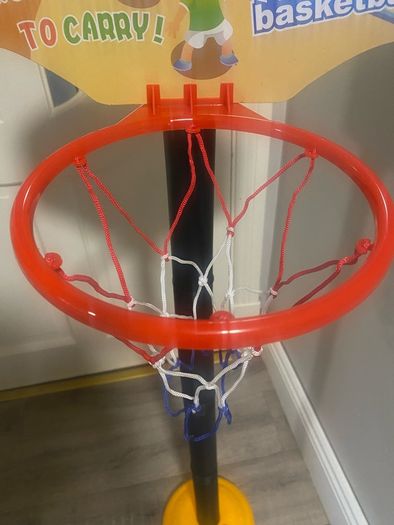 Portable basketball set