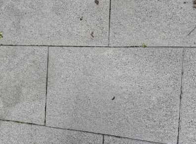 100 patio slabs free to take away