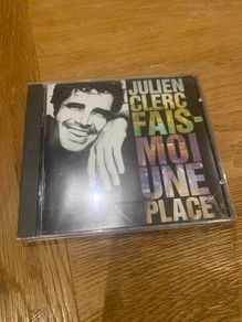 Julien Clerc Fais-moi une place