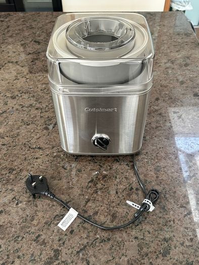 Cuisinart Ice cream maker