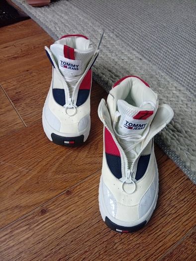 Tommy Hilfiger shoes