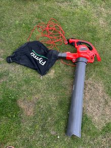 Flymo Powervac 3000 leaf blower and Vacuum