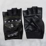 leather glove Image 3