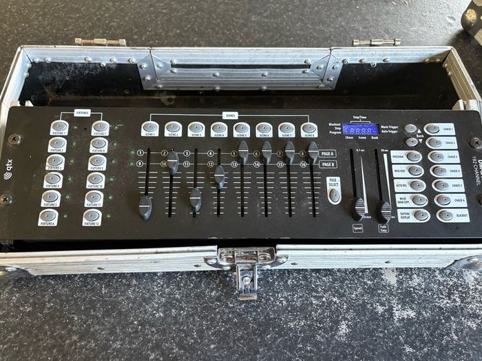 QTX DM-X10 Controller with Flight Case