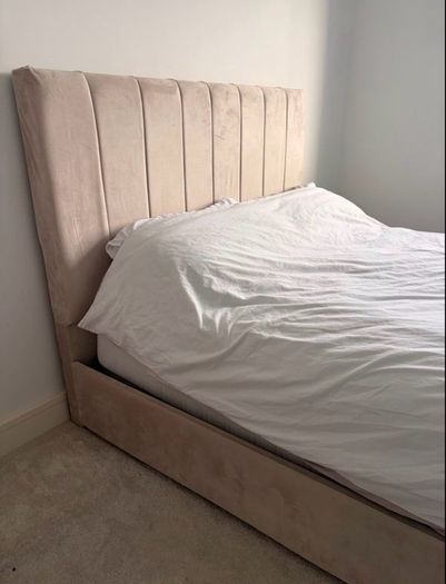 King Bed