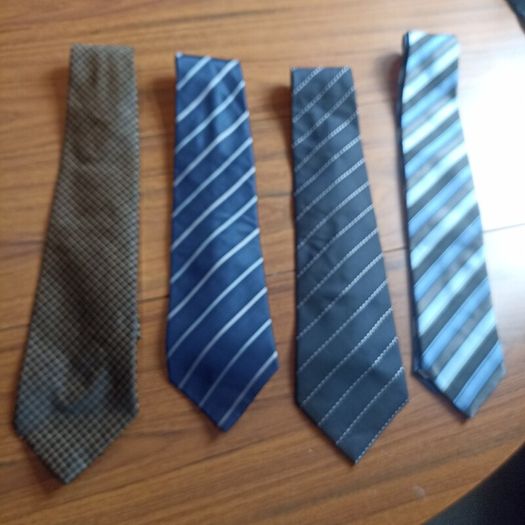 12 Ties