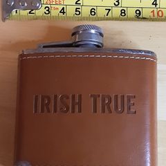 Nice tullamore dew hip flask,