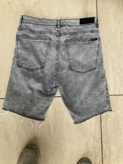 mens shorts