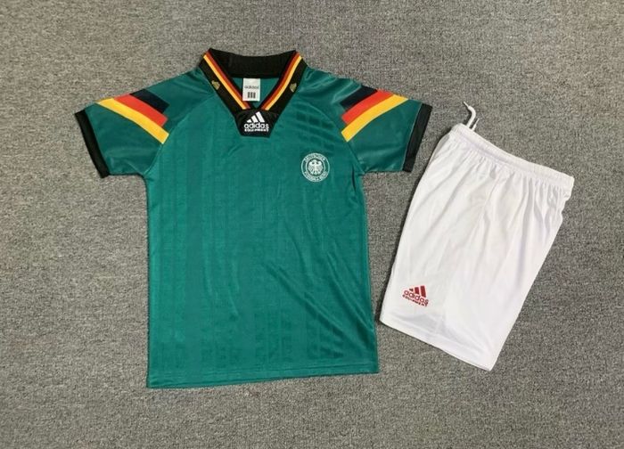 Retro football kits