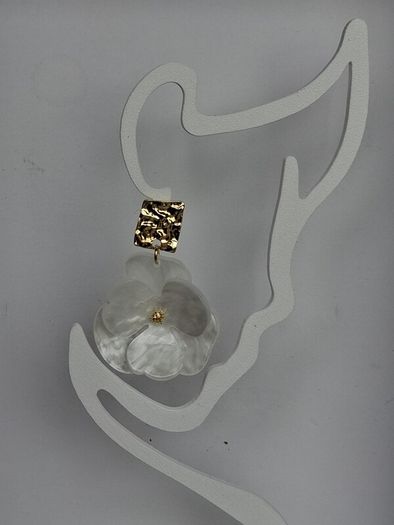 Hammered Square Stud Cream Hibiscus Floral Earrings