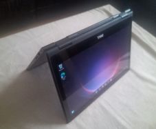Dell  Latitude 2 in 1 3390 Touchscreen