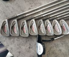 Tommy Armour Golf irons. Right handed clubs.