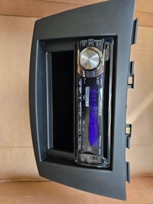 Suzuki Swift car radio