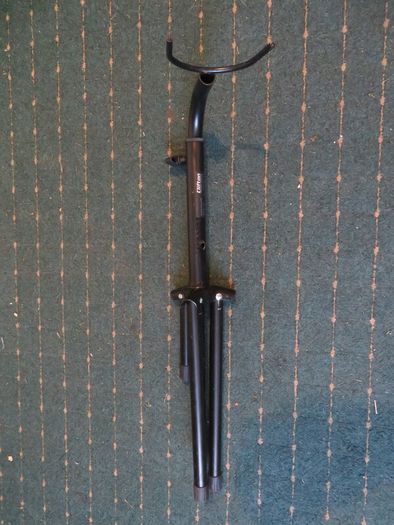 Guitar Stand (folding)