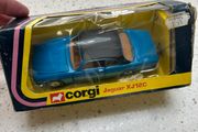 Corgi jaguar