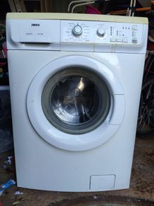 ZANUSSIi Washing machine