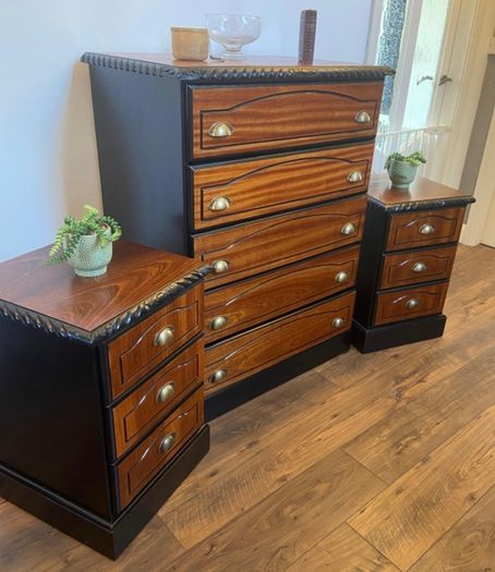 chest of drawers and 2 lockers