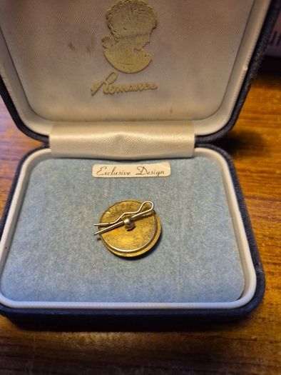 Vintage Button