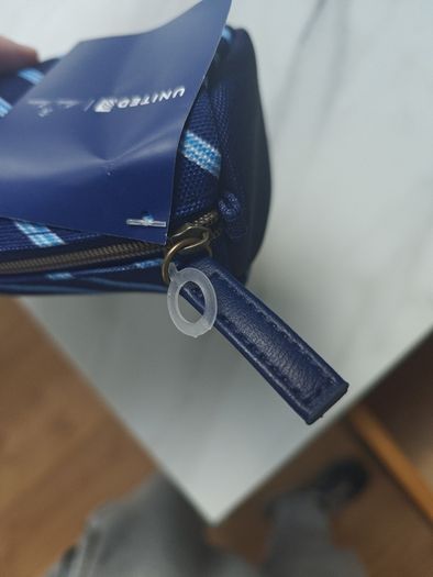 United Airlines business mclass washbag, unopened
