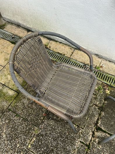 Outdoor table and chair