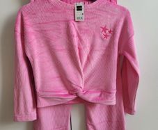 BNWT Dunnes Girl's Pyjamas, size: 6-7 years