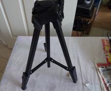 Camera Tripod with multiple extensions for increasing height and in excellent condition
