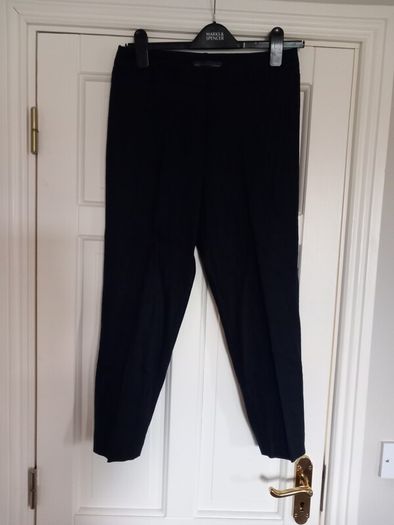 Navy Linen mix cut off trousers M&S size 10 short