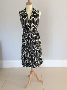 Hobbs dress size 6