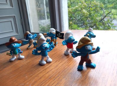 smurf figurines x 11