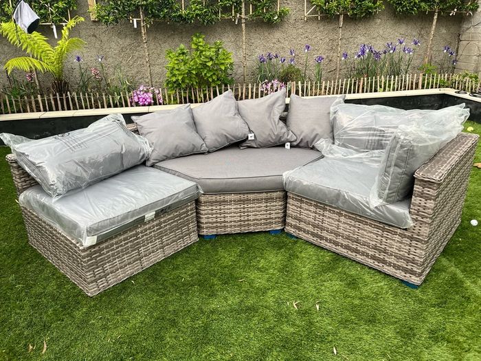 Rattan garden lounge set - new