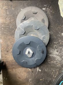 Renault Trafic Wheel Centre Caps X 3