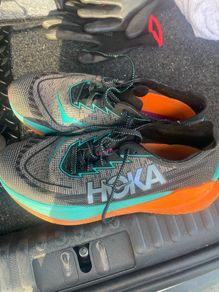 Hoka Mach x 2