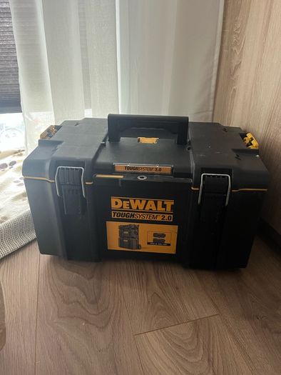 Dewalt tool box