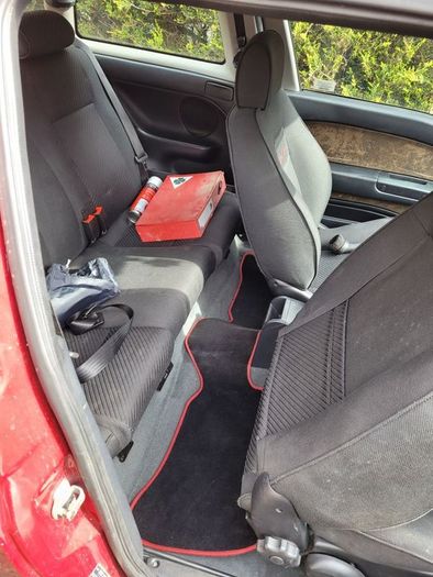 2000 Alfa Romeo 145