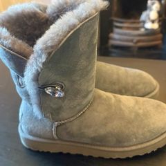 Women's Uggs