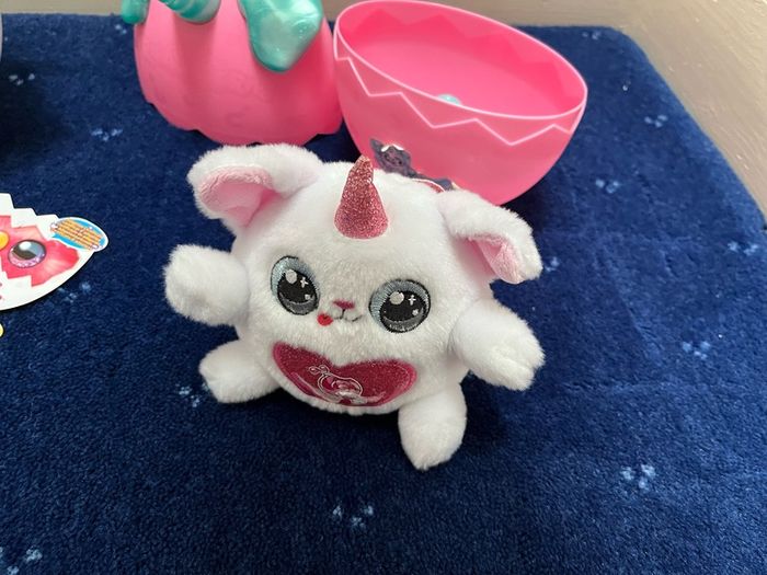Girls Disney watch and Popicorns