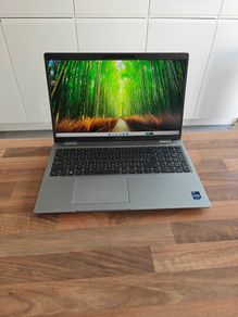 Dell Precision 3570 Laptop | i7 vPro (12th gen) | 16GB DDR5 | 15.6" FHD | 512GB | NVidia 4GB | Win11