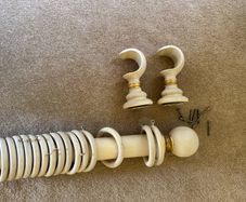 Curtain pole