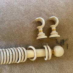 Curtain pole