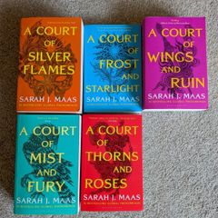 Sarah J Mass - Court of series 5 books