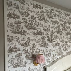 toile de Jouy wallpaper