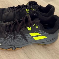Babolat Shadow Tour Badminton Indoor Court Shoes Black/Fluo Yellow EU 44
