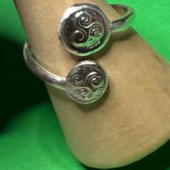 Hand made silver Celtic triskele adjustable ring. Size O plus or minus one size