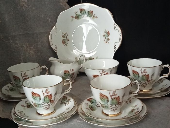 Royal Tara Fine Bone China Part Tea set