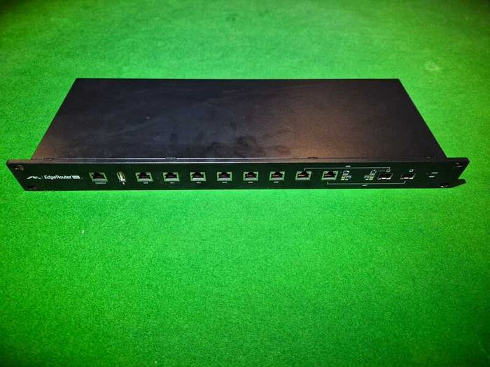 Ubiquiti Networks EdgeRouter ERPRO-8 wired router