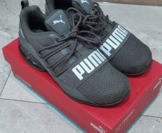 Mens Puma  runners grey size 7