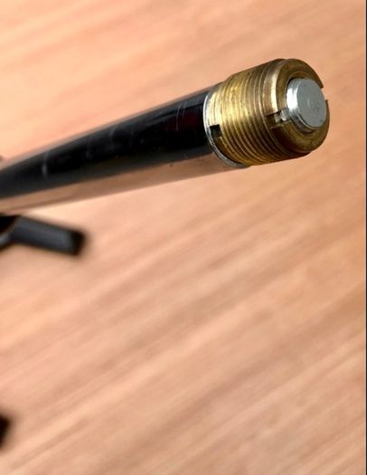 Microphone stand