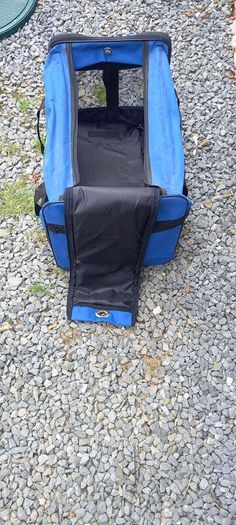 pet carrier