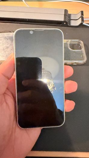 iPhone 13 mini